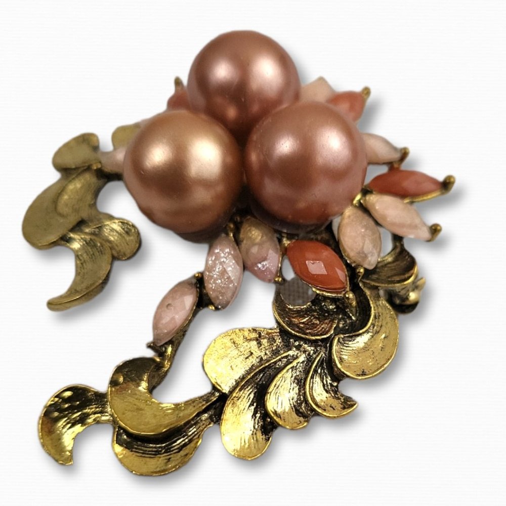 Retro Style Woman’s Jewelry Art Nouveau Brooch Faux Pearls Antiqued Gol…